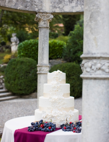 Italian wedding cake